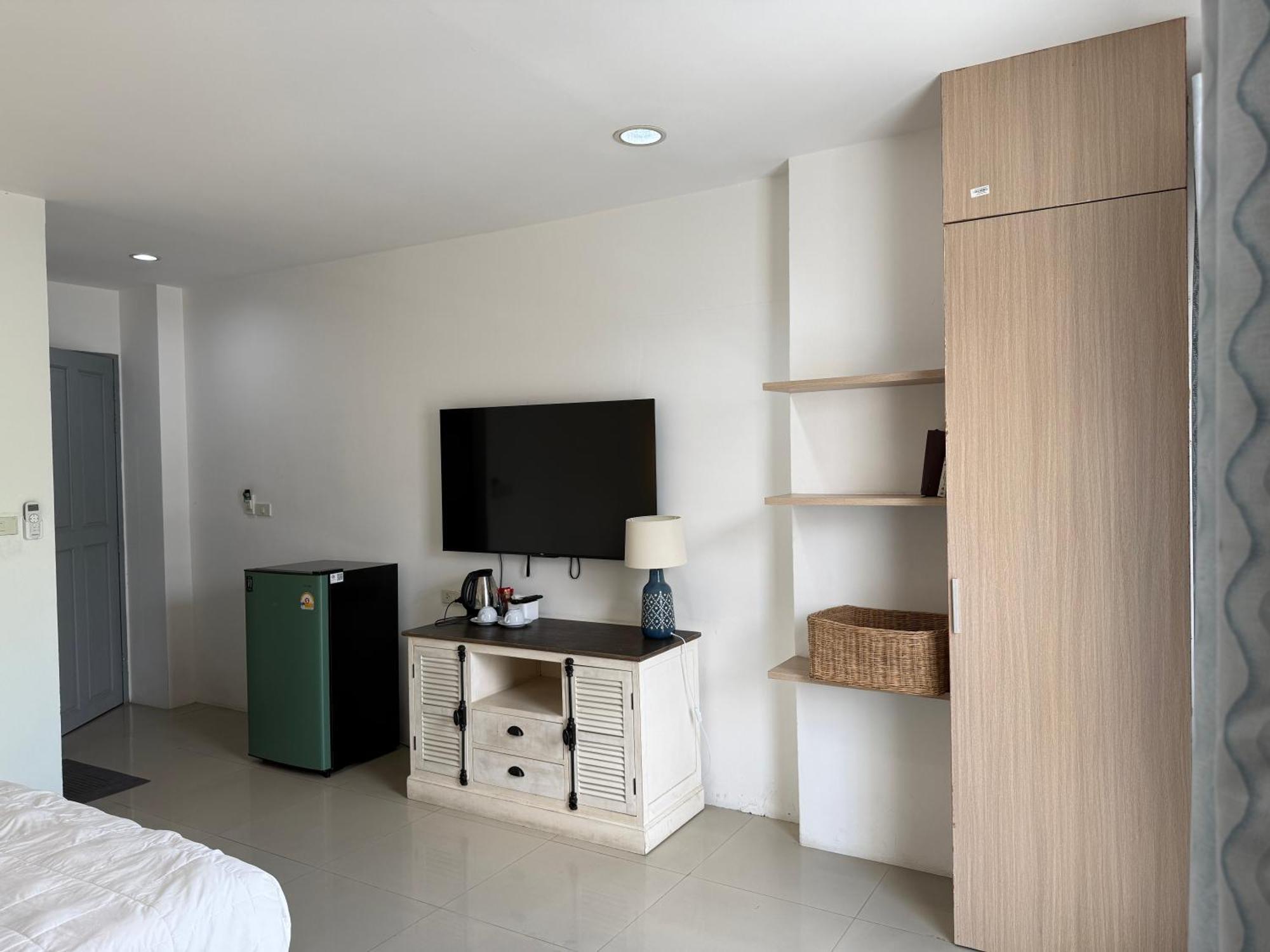 Hotel Five Loaves Beds 3*